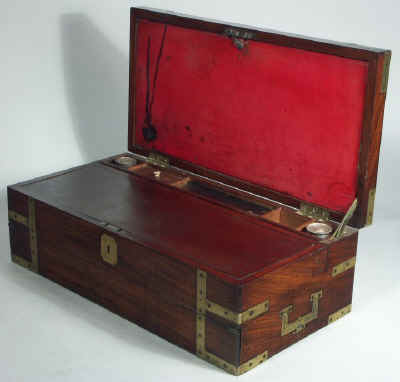 A Georgian Mahogany Triple Opening Writing Box circa 1810wbtoma01.jpg (70971 bytes)